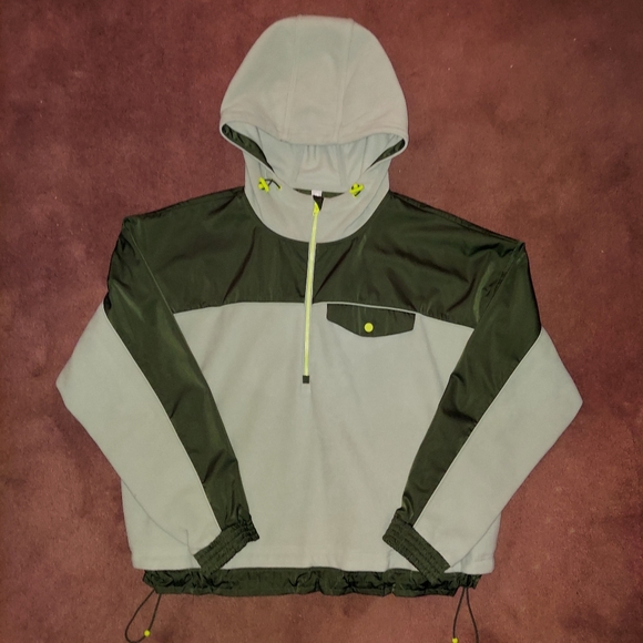 Athleta 1/2 zip hoodie | Size M - Picture 3 of 4